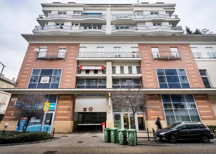 Bpr Garay With Rooftop Terrace & A/c Budapest
