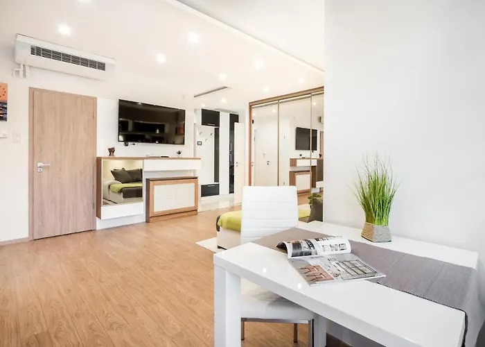 Bpr Garay With Rooftop Terrace & A/c Appartement *