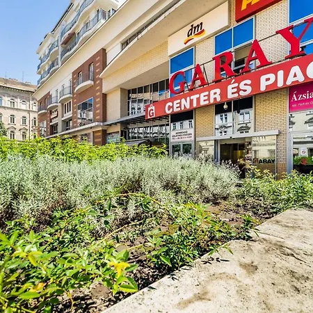 Bpr Garay With Rooftop Terrace & A/c