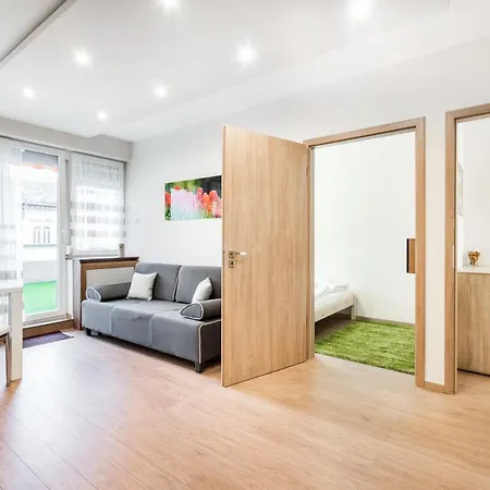 Bpr Garay With Rooftop Terrace & A/c Apartment